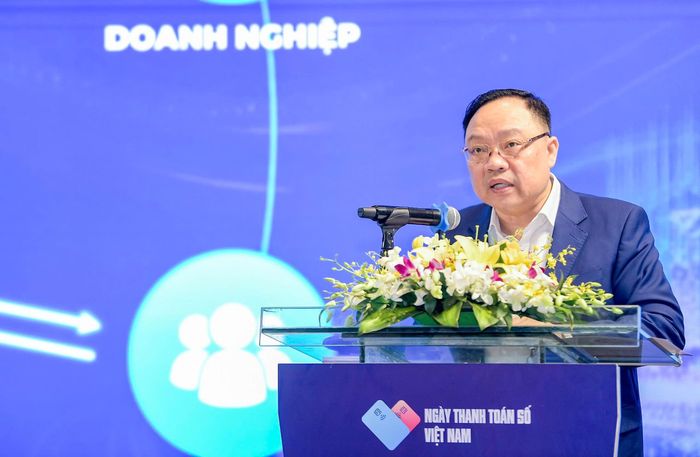 Ông Phạm Anh Tuấn, Vụ trưởng Vụ Thanh toán phát biểu tại Hội thảo
