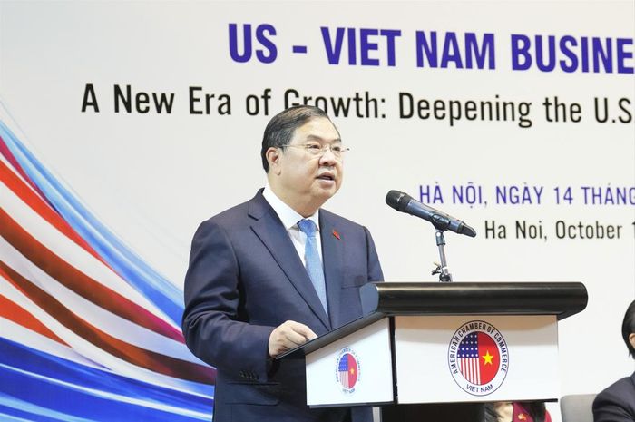 Phó Thủ tướng Thường trực Chính phủ Phạm Gia Túc phát biểu tại Hội nghị