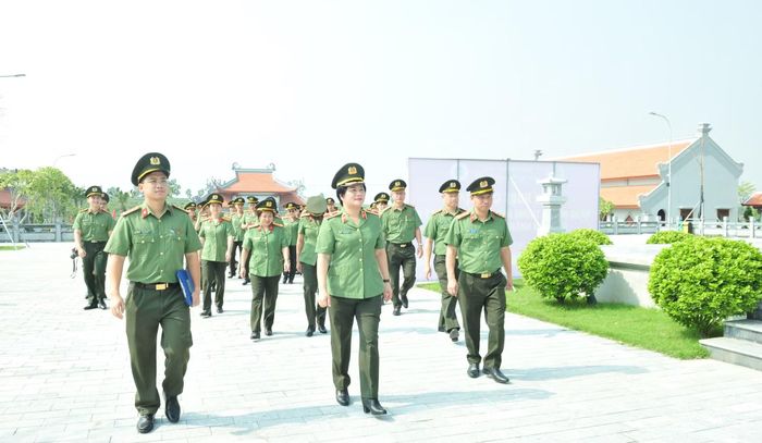 Một số hình ảnh tại chương trình.