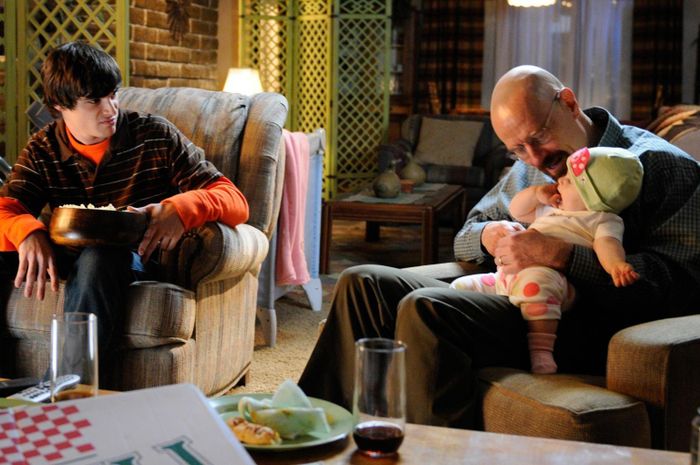 Tên tuổi anh gắn liền với loạt phim Breaking Bad. Ảnh: PageSix.