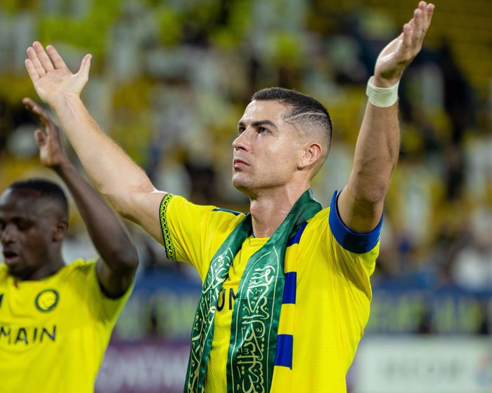 Ronaldo có thể nói lời chia tay người hâm mộ qua hành trình du đấu nhiều quốc gia