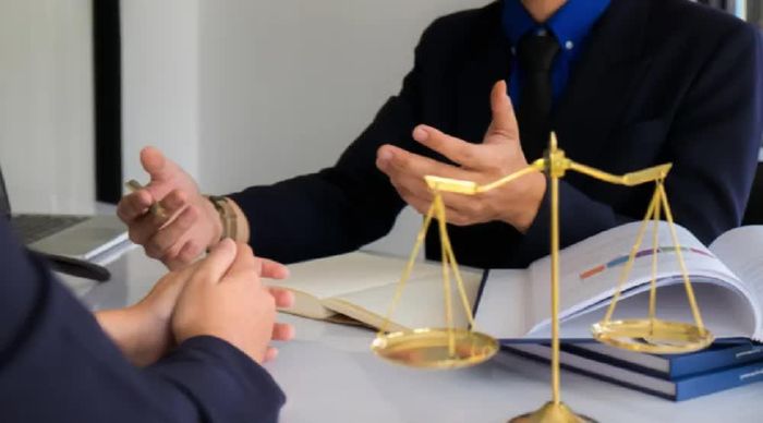  Khi doanh nghiệp bước vào một giai đoạn tăng trưởng mới, pháp lý cần được đưa vào ngay trong cách doanh nghiệp ra quyết định, ký kết và vận hành. Ảnh minh họa: Internet