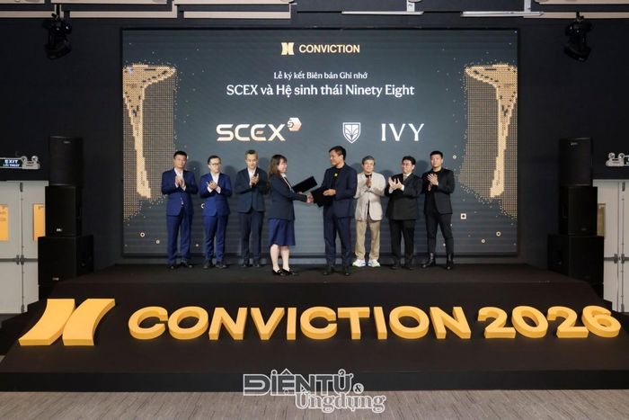 Lễ ký kết giữa Công ty Cổ phần Sàn Giao dịch Tài sản Mã hóa Sacom (SCEX) và Công ty TNHH IVY tại họp báo Conviction 2026