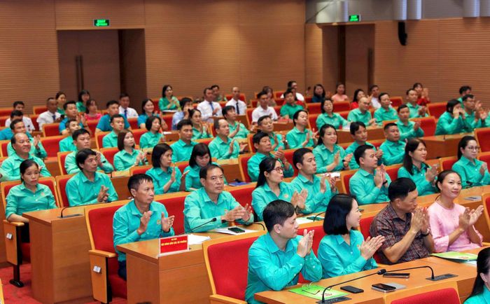 Các đại biểu tham dự Hội nghị đối thoại giữa Chủ tịch UBND thành phố với nông dân Thủ đô năm 2026. Ảnh: Viết Thành