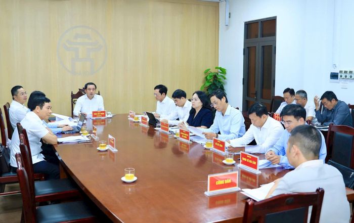 Quang cảnh buổi tiếp công dân. Ảnh: Quang Thái