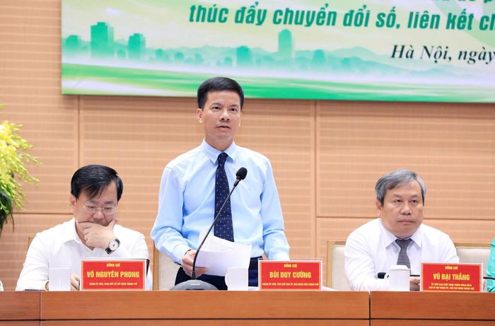 Phó Chủ tịch UBND thành phố Bùi Duy Cường phát biểu tại hội nghị. Ảnh: Viết Thành