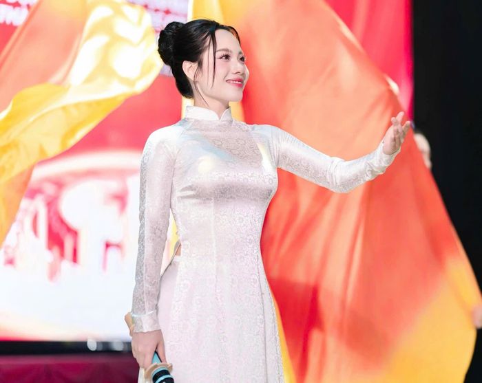 Nữ ca sĩ Đào Lê Phương Chi tự tin biểu diễn tại các sân khấu lớn. Ảnh: Nhân vật cung cấp