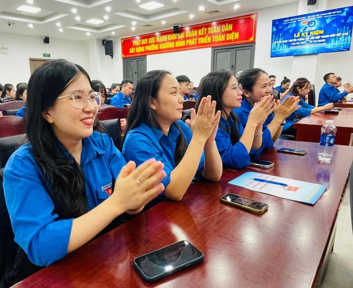 Hội Liên hiệp Thanh niên phường Khương Đình tổ chức Hội nghị kỷ niệm 70 năm Ngày truyền thống Hội Liên hiệp Thanh niên Việt Nam (15/10/1956 - 15/10/2026). Ảnh: Hồng Thái