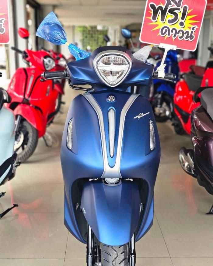 Sức mạnh của xe đến từ động cơ Blue Core Hybrid 125 cc