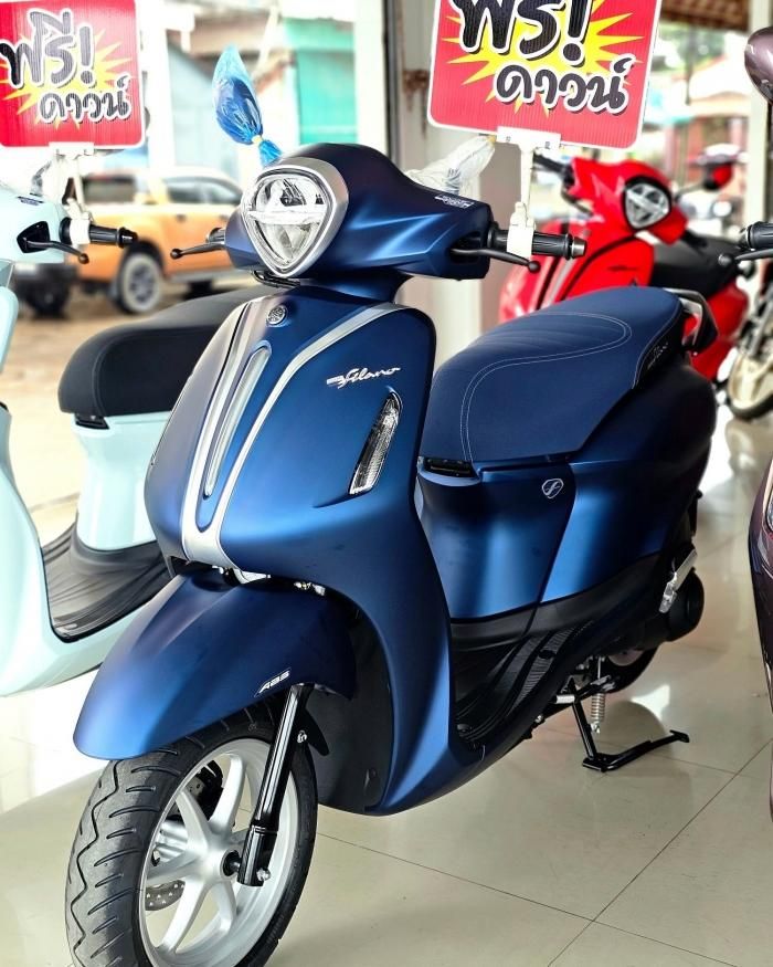 YAMAHA GRAND FILANO HYBRID gây ấn tượng với thiết kế kết hợp hài hòa giữa nét cổ điển và tinh thần hiện đại.