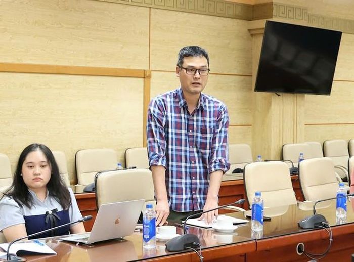 Các đại biểu phát biểu. Ảnh: Trần Minh