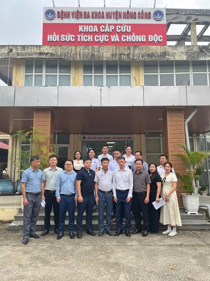 Trong hai ngày 10-11/10/2026, Đoàn thẩm định của Bộ Y tế đã tiến hành thẩm định điều kiện triển khai kỹ thuật loại đặc biệt tại 12 bệnh viện đa khoa cấp cơ bản trên địa bàn tỉnh Thanh Hóa (Ảnh: Diệu Hiền)
