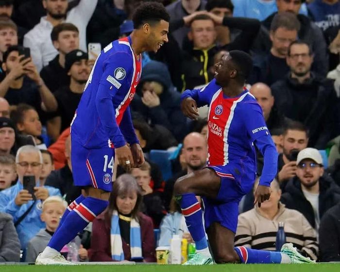 Nhà đương kim vô địch PSG vẫn có phong độ rất cao (Ảnh: The Guardian)