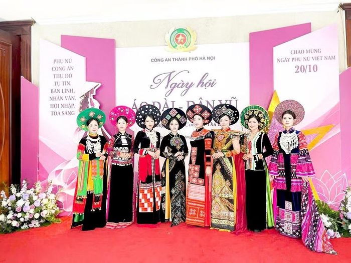 Thông điệp của đội thi cũng thể hiện sự giao hòa giữa vẻ đẹp truyền thống và hình ảnh người phụ nữ hiện đại. Đó là những nữ chiến sĩ vừa tận tụy với nhiệm vụ, vừa tích cực tham gia các hoạt động văn hóa, nghệ thuật; vừa gìn giữ những giá trị tốt đẹp của dân tộc, vừa không ngừng đổi mới để đáp ứng yêu cầu của thời đại.