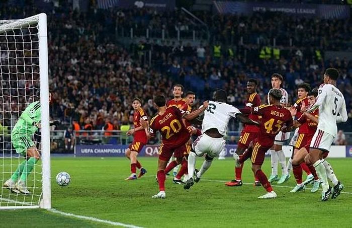 Real Madrid có màn lội ngược dòng không tưởng (Ảnh: Getty Images)