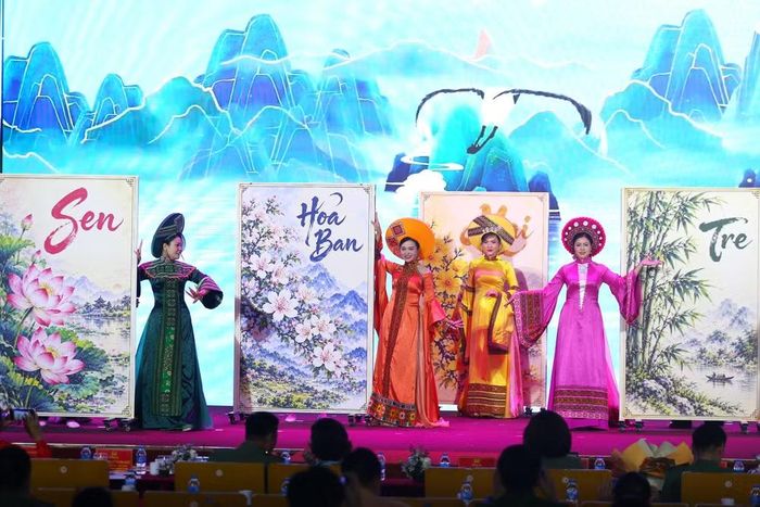 Nét đẹp truyền thống là điểm tựa để phụ nữ Công an Thủ đô tự tin hội nhập và phát triển
