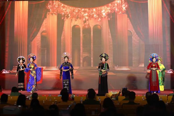 Các Cụm thi đua sát cánh bên nhau, tạo nên sức mạnh đoàn kết của Phụ nữ Công an Hà Nội