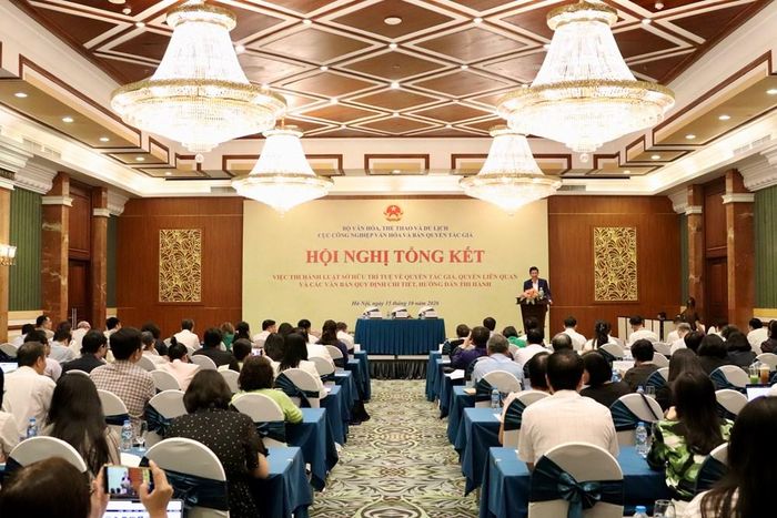Thứ trưởng Bộ VHTTDL Hồ An Phong phát biểu kết luận Hội nghị