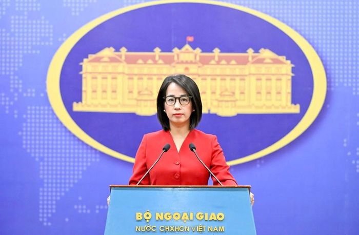 Người phát ngôn Bộ Ngoại giao Phạm Thu Hằng
