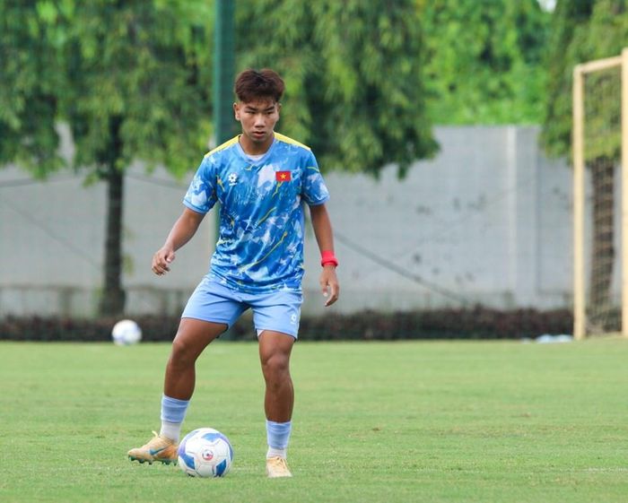 Các cầu thủ U17 Việt Nam tích cực tập luyện, hoàn thiện kỹ thuật và chiến thuật trước thềm FIFA U17 World Cup 2026