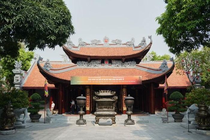 Không gian kiến trúc cổ kính tại đền Đô, Bắc Ninh