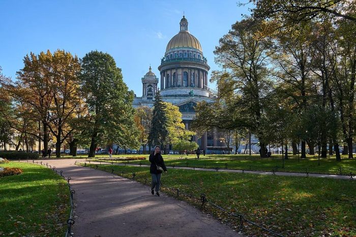 Cảnh đẹp mùa thu tại St. Petersburg, Nga, ngày 14/10/2026. Ảnh: THX/TTXVN phát