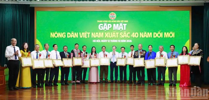 Lưu Thị Hòa, người sáng lập Hợp tác xã Nông lâm nghiệp và Dịch vụ thương mại tổng hợp Po Mỷ nhận danh hiệu nông dân xuất sắc 2026. (Ảnh: CTV)