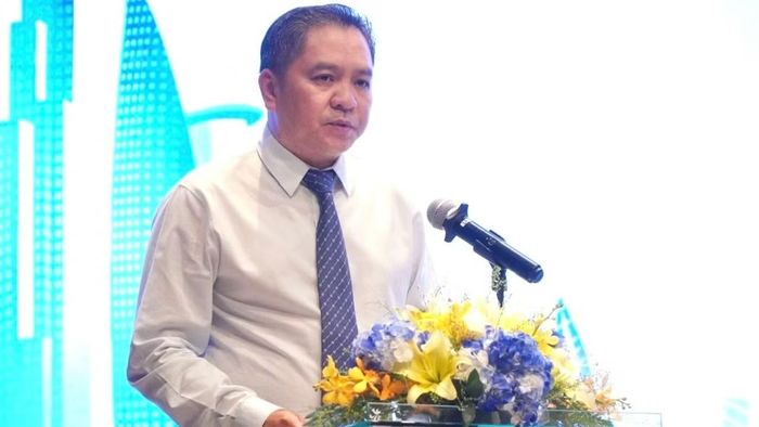 Ông Phạm Huy Bình, Giám đốc Sở Du lịch Thành phố Hồ Chí Minh phát biểu trong buổi triển khai chương trình quảng bá du lịch “Thành phố Hồ Chí Minh-Sống động từng trải nghiệm”. (Ảnh: Sở Du lịch Thành phố Hồ Chí Minh cung cấp).