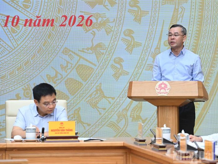 Bộ trưởng Tài chính Ngô Văn Tuấn phát biểu tại hội nghị.