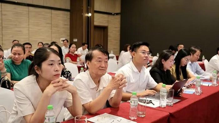 Các đại biểu tham dự hội thảo. (Ảnh: QUANG THỌ)