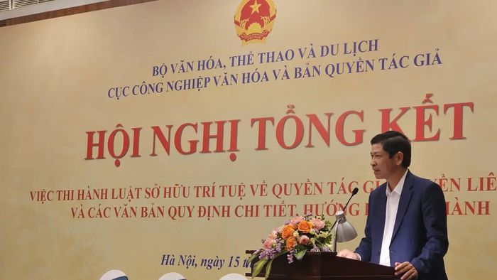 Thứ trưởng Văn hóa, Thể thao và Du lịch Hồ An Phong phát biểu tại hội nghị. (Ảnh: THỤY PHƯƠNG)