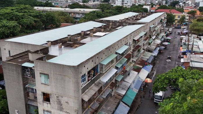 Cận cảnh chung cư Thanh Đa. (Ảnh: THẾ ANH)