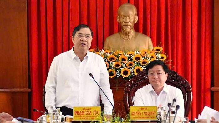Ủy viên Bộ Chính trị, Phó Thủ tướng Thường trực Chính phủ Phạm Gia Túc phát biểu chỉ đạo. (Ảnh: THANH PHONG)