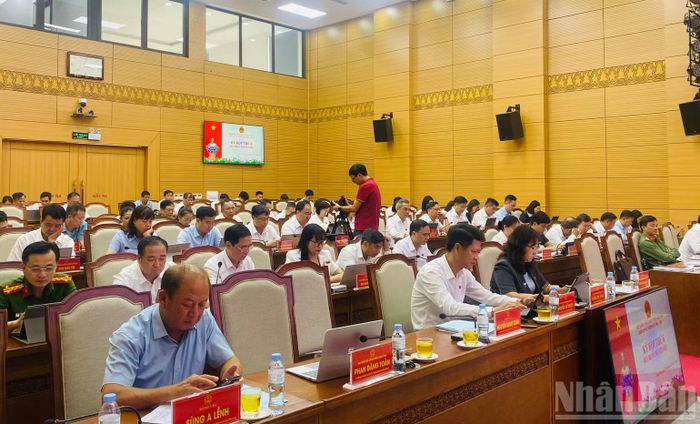 Các đại biểu tham gia kỳ họp. (Ảnh: Thành Tâm)