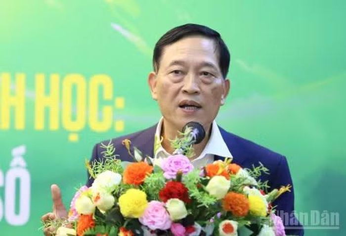 Tiến sĩ Trần Văn Tùng, Chủ tịch Hội Thông tin Khoa học và Công nghệ Việt Nam. (Ảnh: HÀ TUẤN)