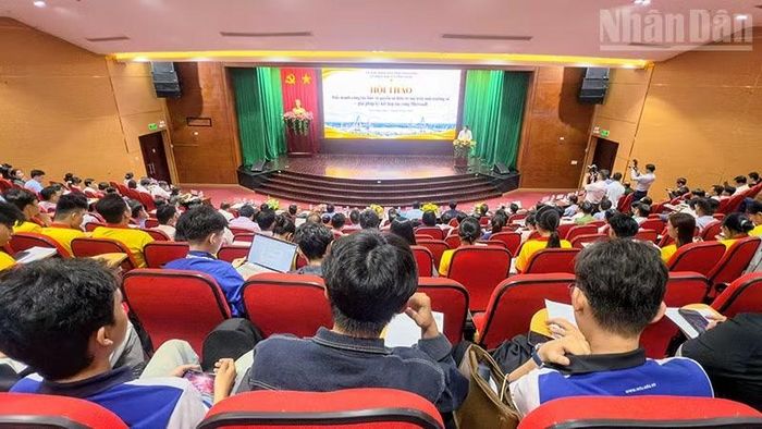 Quang cảnh hội thảo. (Ảnh: BÁ DŨNG)