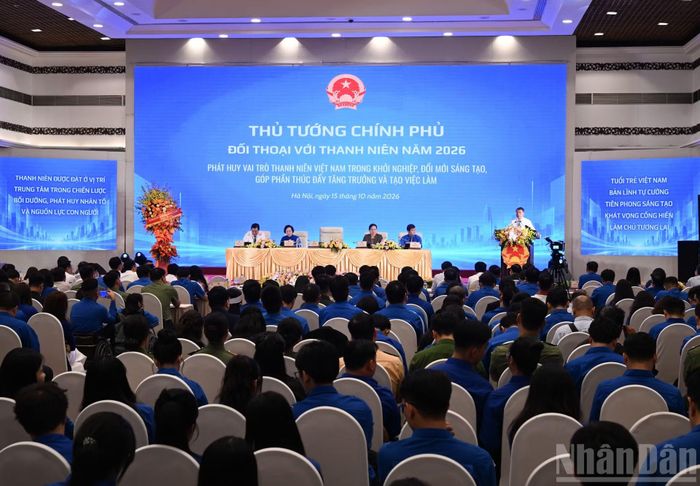 Quang cảnh cuộc đối thoại.