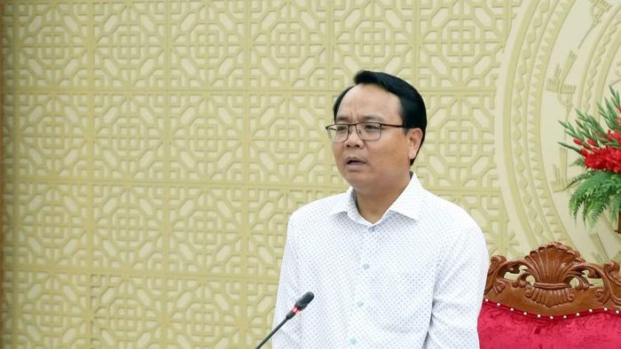 Phó Bí thư Thường trực Tỉnh ủy Lâm Đồng Đặng Hồng Sỹ phát biểu tại cuộc họp. (Ảnh: CTV)
