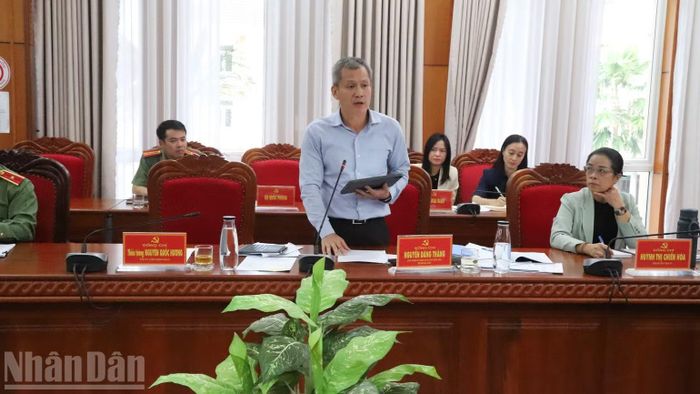 Chủ nhiệm Ủy ban Biên giới quốc gia Nguyễn Đăng Thắng phát biểu ý kiến tại hội nghị. (Ảnh: CÔNG LÝ)