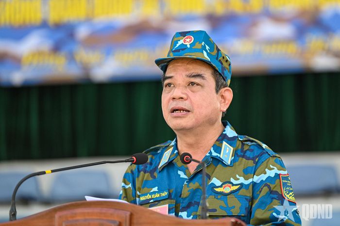 Thiếu tướng Nguyễn Xuân Thủy phát biểu bế mạc.
