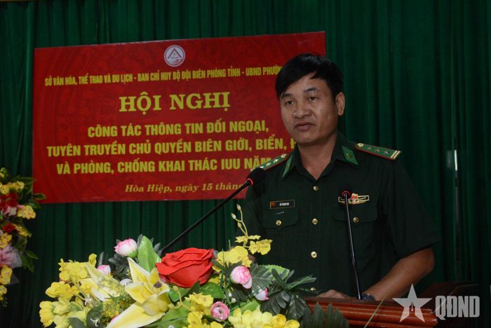  Thượng tá Đỗ Trọng Đại, Phó tham mưu trưởng Ban Chỉ huy Bộ đội Biên phòng tỉnh Đắk Lắk phát biểu tại hội nghị.