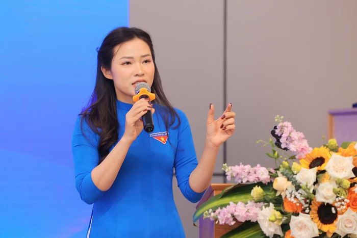 TS Nguyễn Thị Trang - Giảng viên chính, Phó Bí thư Đoàn Thanh niên Học viện Hành chính và Quản trị công, thành viên Diễn đàn Trí thức trẻ Việt Nam toàn cầu.