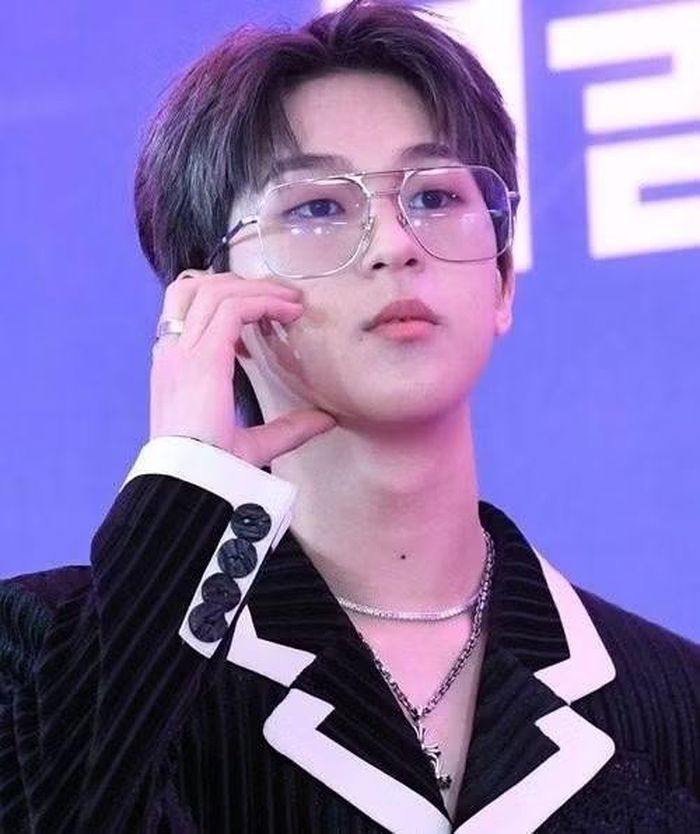 Nam ca sĩ BIG Naughty (tên thật là Seo Dong Hyun) đã chính thức kết hôn với người mà anh thầm thương trộm nhớ từ lâu.