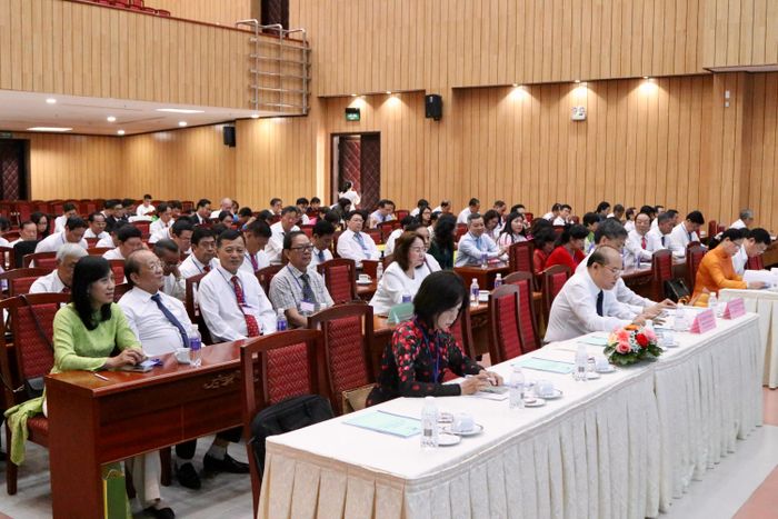  Đại biểu tham dự đại hội 