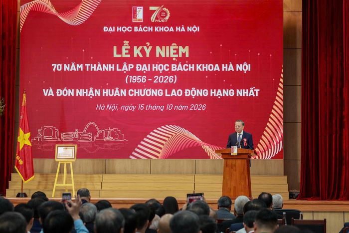 Tổng Bí thư, Chủ tịch nước Tô Lâm phát biểu tại lễ kỷ niệm 70 năm thành lập Đại học Bách khoa Hà Nội. Ảnh: VIẾT CHUNG