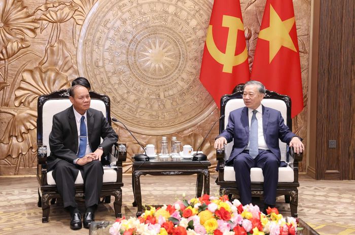  Tổng Bí thư, Chủ tịch nước Tô Lâm tiếp đồng chí Vilay Lakhamphong, Ủy viên Bộ Chính trị, Thường trực Ban Bí thư Trung ương Đảng Nhân dân Cách mạng Lào. Ảnh: QUANG PHÚC 