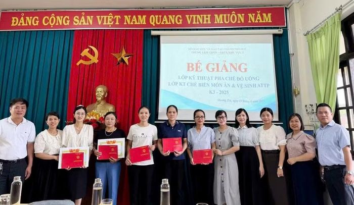 Nhiều học viên vùng xa được đào tạo nghề bài bản, có cơ hội mưu sinh, làm việc tốt từ những khóa học nghề tại Trung tâm GDNN-GDTX khu vực 2 TP Huế.