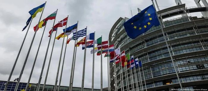 EU đang từng bước xây dựng khuôn khổ phối hợp chặt chẽ hơn giữa các thành viên trong khối, đồng thời củng cố quan hệ đối tác bên ngoài khối. (Nguồn: DPA)