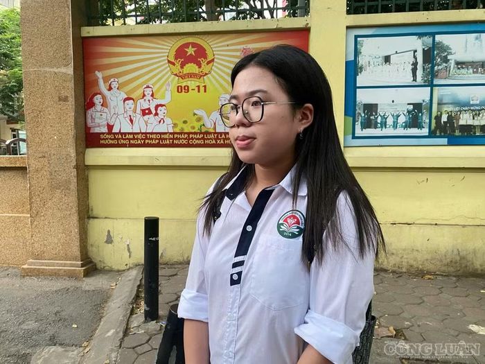 “Nếu không đội mũ bảo hiểm thì sẽ gây nguy hiểm cho bản thân và vi phạm quy định pháp luật.” Hà nhận thức rõ.