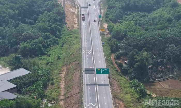 Trước ngày 30/12/2026, nhà đầu tư phải lập hồ sơ đề xuất dự án. Trường hợp quá thời hạn, nhà đầu tư đề xuất không trình nộp hồ sơ bảo đảm theo quy định, được hiểu nhà đầu tư đề xuất không còn quan tâm nghiên cứu dự án.